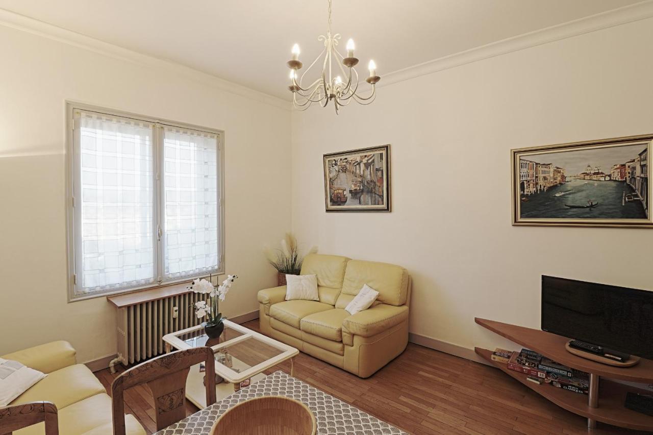 Le Family Lodge 2 Chambres 4 Personnes Classe 3 Etoiles Annecy Extérieur photo